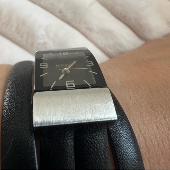 Buffalo Double Wrap Watch - Picture 10 of 11